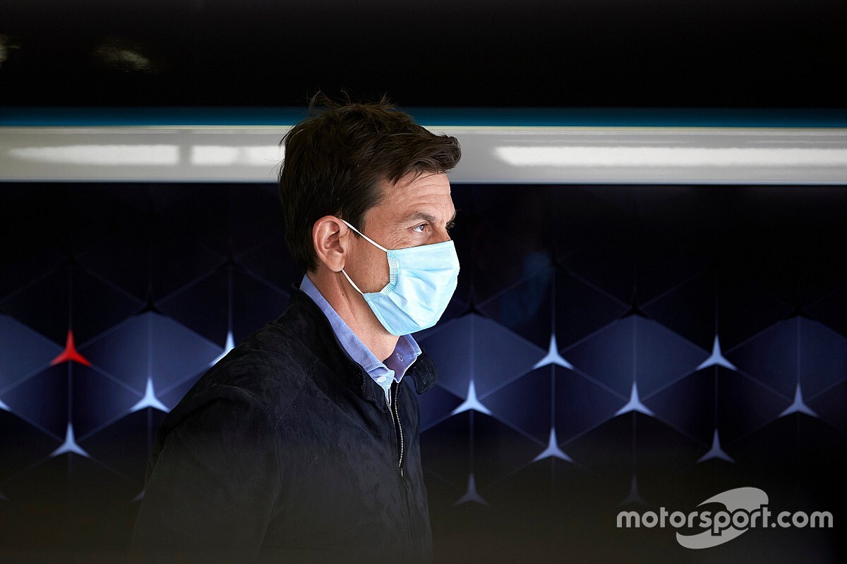 Wolff: nuevo calendario de F1, un desafío para los equipos