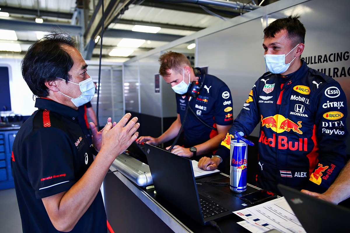Albon, "sin problemas" con los nuevos protocolos de la F1