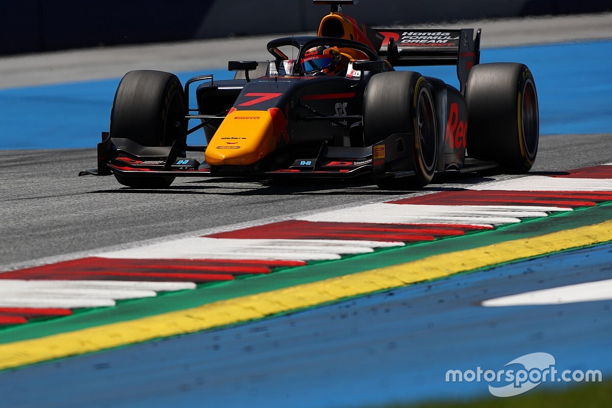 F2, Stiria: Yuki Tsunoda sorprende e centra la pole!