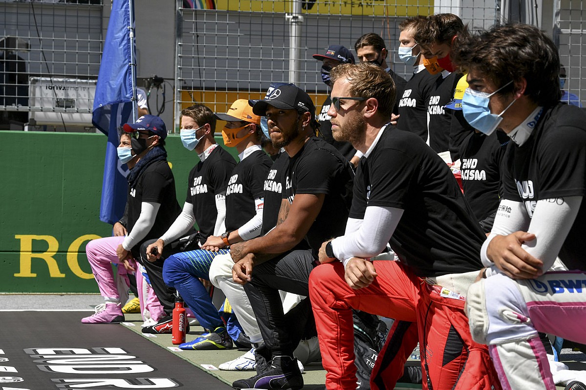 Hamilton over diversiteitscampagne F1: 'Geen woorden, maar daden'