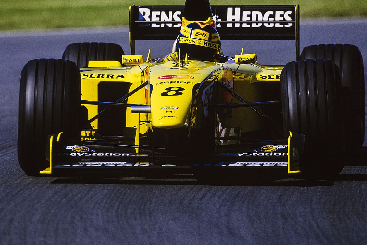 Ilyen lehetne ma a Jordan F1-es festése (kép)