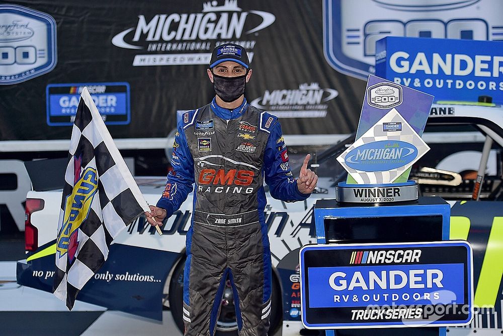 Zane Smith earns first Trucks win in wild OT finish at Michigan