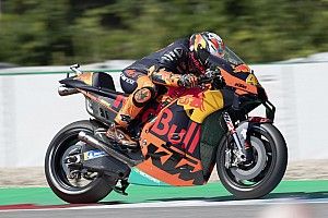 Pol Espargaró, muy enojado con los comisarios