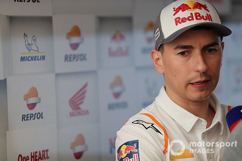 Lorenzo vai ficar de fora das próximas duas corridas da MotoGP