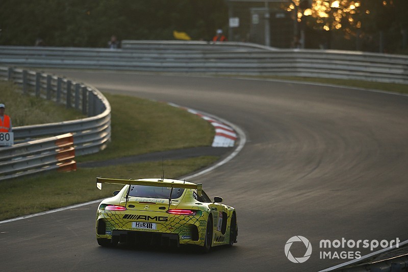 Nurburgring 24h: Marciello tops first qualifying for Mercedes