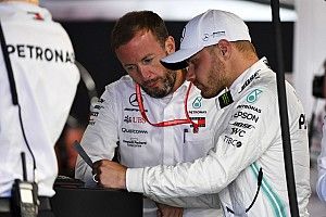 Videó: Bottas majdnem a falnak csúszott a Q3-ban…
