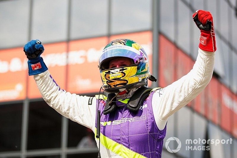 Hoe Visser tot W Series-kampioen gekroond kan worden