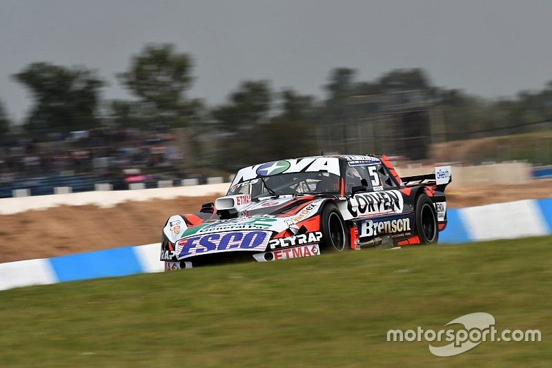 Rossi no deja nada en Rosario