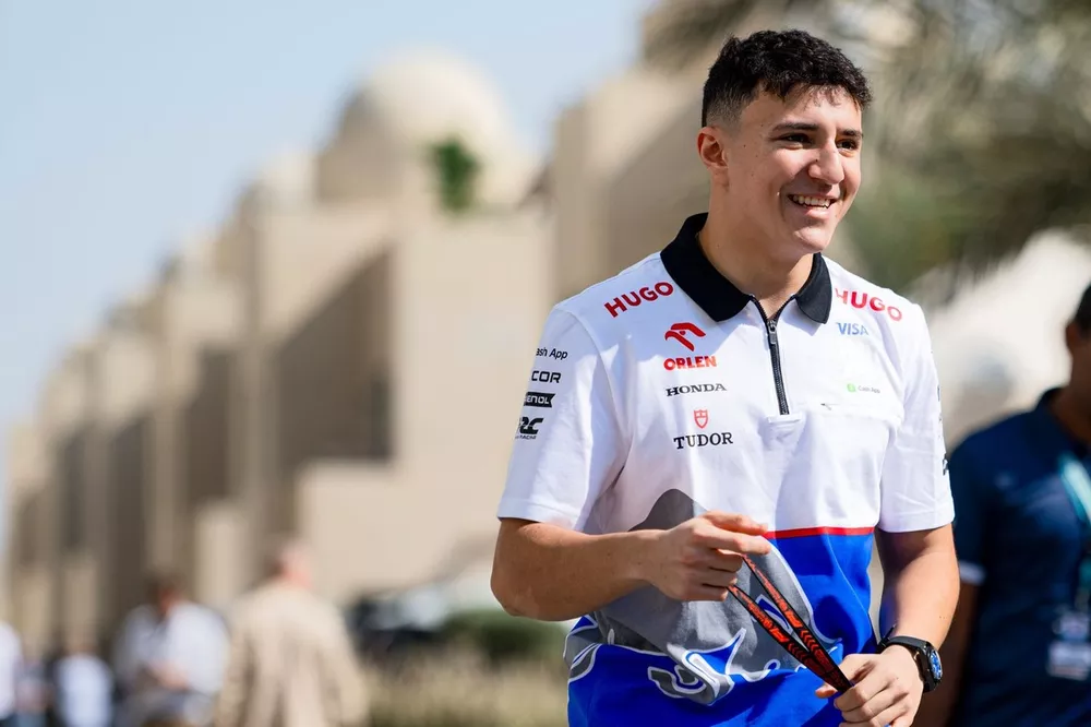 Isack Hadjar, reservecoureur voor Red Bull Racing