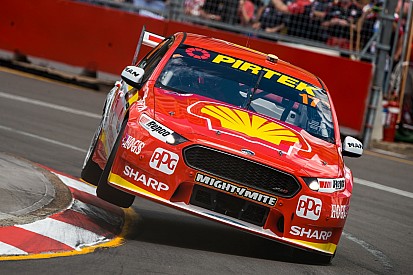 Newcastle Supercars: McLaughlin grabs provisional Sunday pole