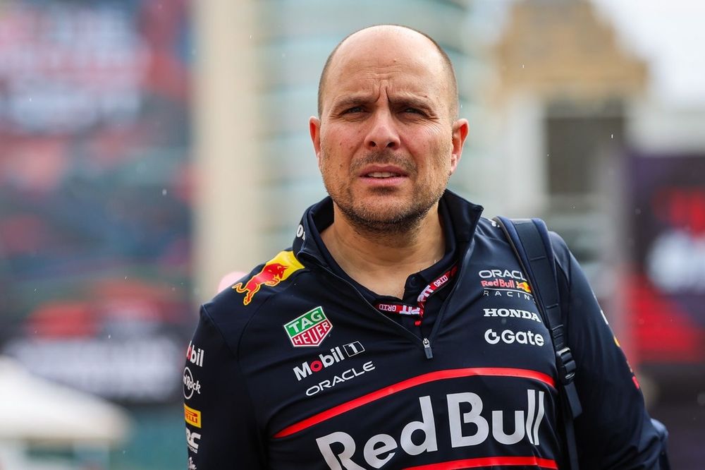 Oracle Red Bull Racing Team Race Engineer Gianpiero Lambiase walks in the paddock
