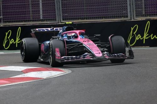 Colapinto, sobre el choque de Albon en Bak&uacute;: "No es una curva para adelantar"