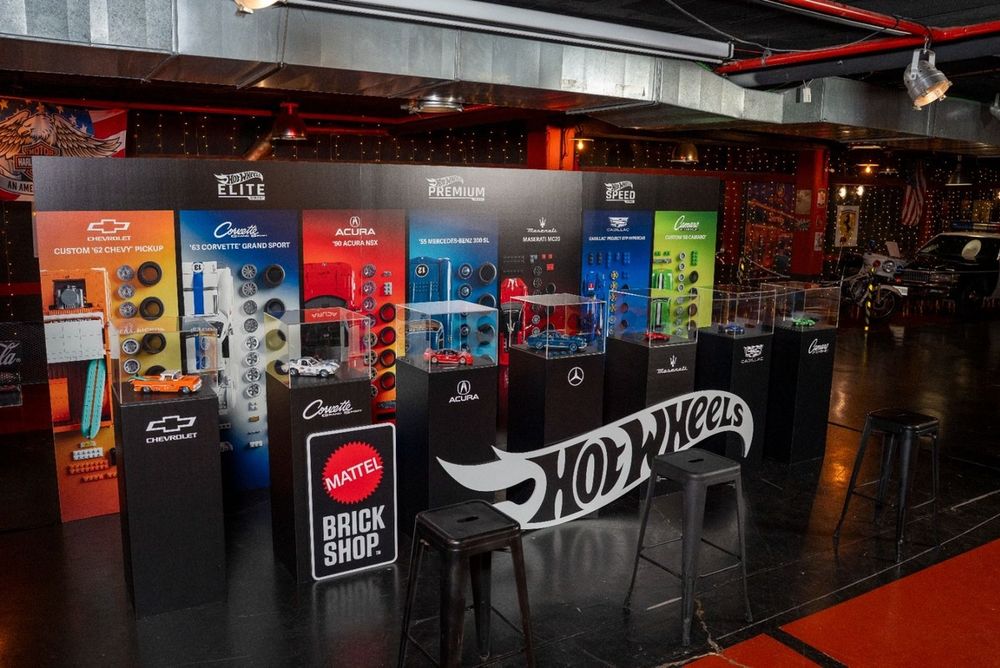 Mattel Brickshop x Hot Wheels (3)