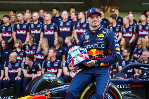 Max Verstappen no volver&aacute; al #33 para la temporada 2026 de F1