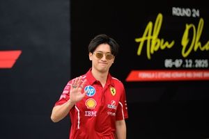 Ferrari se separa de Zhou Guanyu para la F1 2026