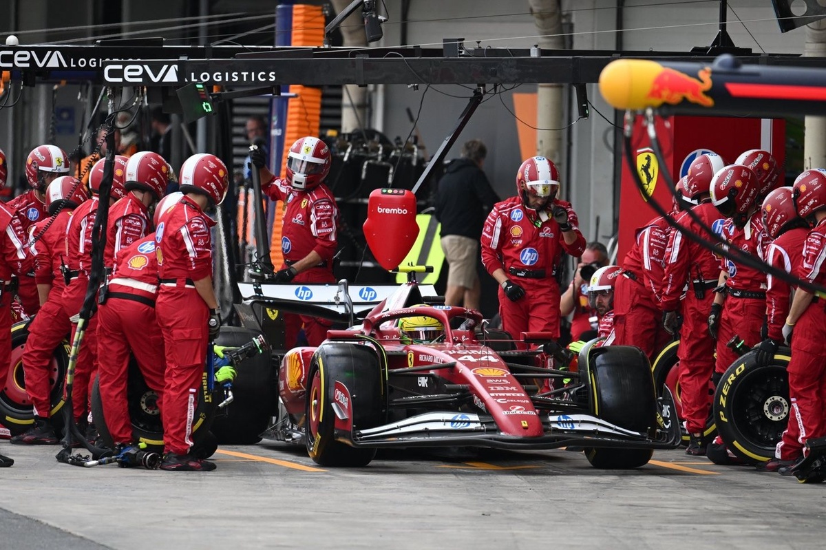 F1 | Bocciata la proposta dei due pit stop obbligatori nel 2026. Per ora...