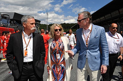Carey: Taraftarlar F1'in Ecclestone döneminden daha iyi olduğunu söylüyor