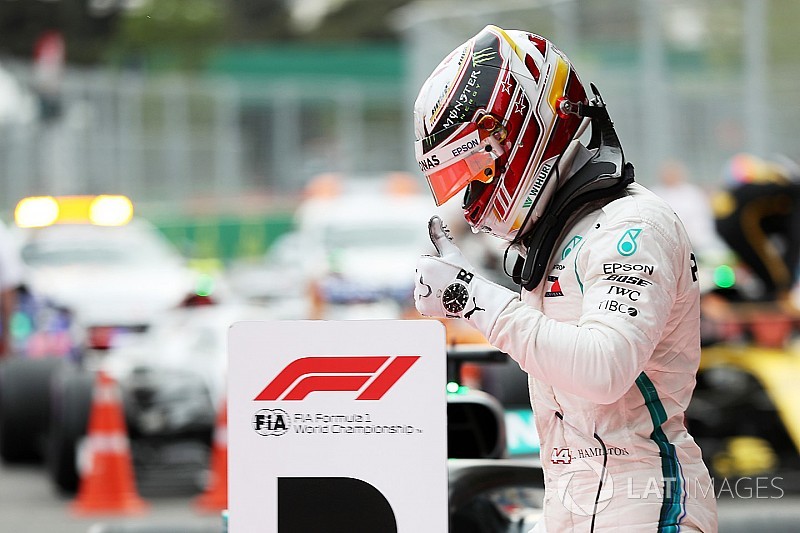 Hamilton se encuentra con la victoria en un alocado GP de Azerbaiyán