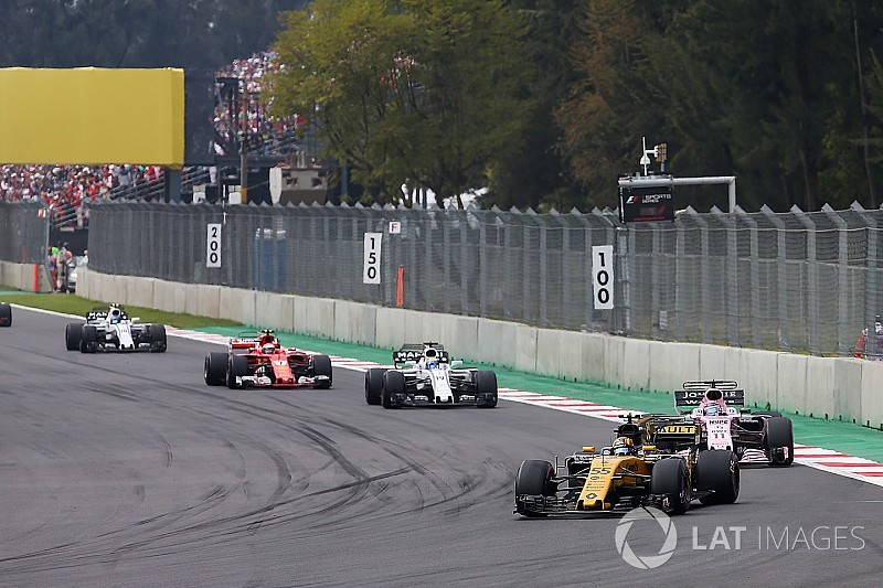 Sainz: "Me retiré por precaución; el coche se comportaba raro"