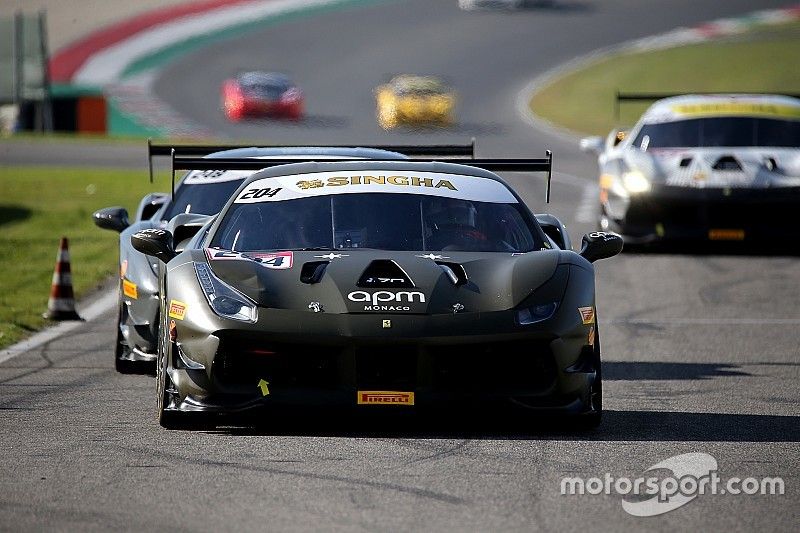 Prette gana la última carrera de la Ferrari Challenge Asia Pacific en Mugello