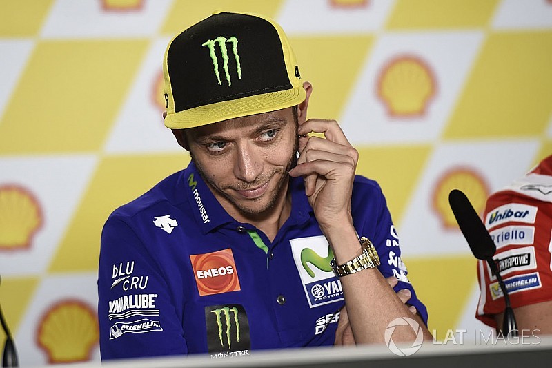 Valentino: "Forse la M1 2017 non sarebbe piaciuta neanche a Lorenzo"