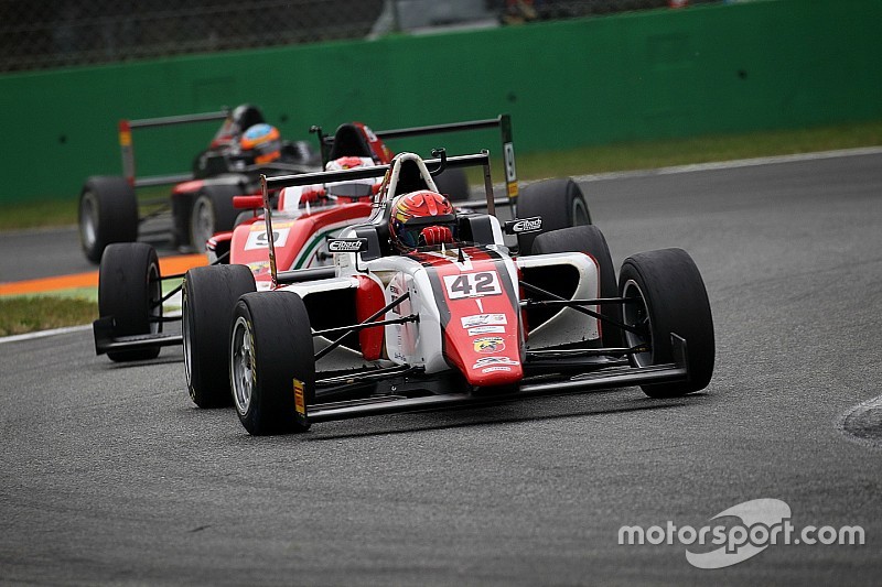 Gara 2: Artem Petrov concede il bis a Monza