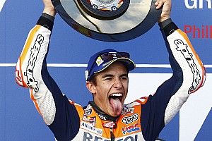 Márquez se impone en Australia y se pone el título a tiro
