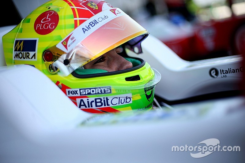 Radar verde-amarelo: Fittipaldi faz pódio em prévia da F1