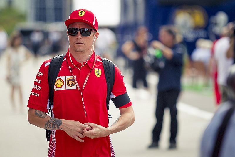 Fekete karszalagban a Ferrari a Magyar Nagydíjon