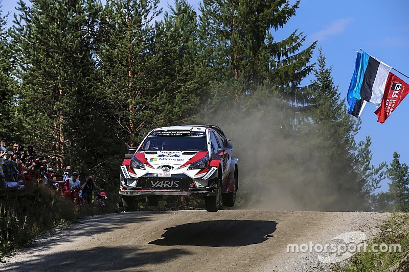 Tänak vainqueur, Østberg et Citroën privent Toyota d'un doublé