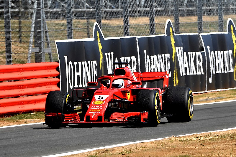 A Ferrarik ebben is vitték a prímet a Brit Nagydíjon