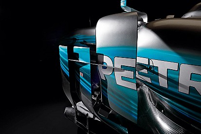 Video Mercedes: scopriamo i vantaggi che Petronas ha dato alla W08