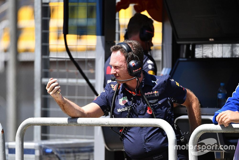 Portré: Christian Horner, aki 31 évesen lett F1-es csapatfőnök