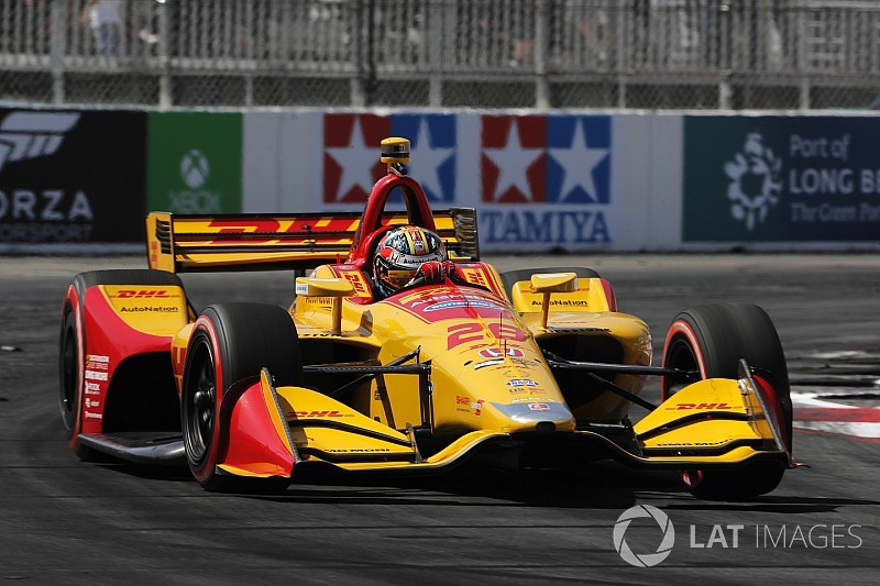 Hunter-Reay admits his Long Beach race was “a complete nightmare”