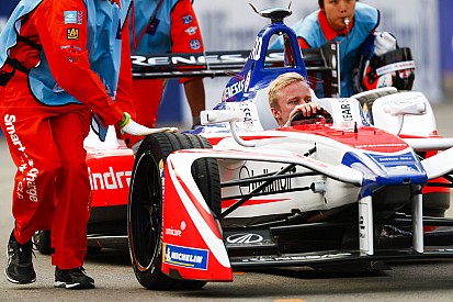 Formula E: Rosenqvist nyerte a második időmérőt Hong Kongban