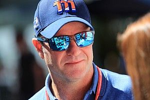 Barrichello admite que quer participar de tradicional prova australiana