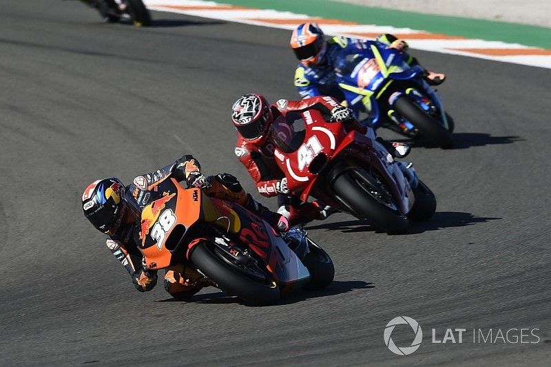 MotoGP needs football-style transfer window - Smith