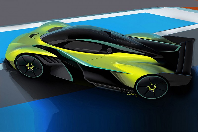 В Aston Martin представили гоночную версию гиперкара Ньюи