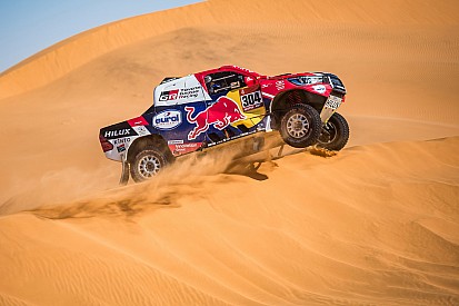 Dakar, Tappa 8: 477 di speciale solo per Auto e Camion