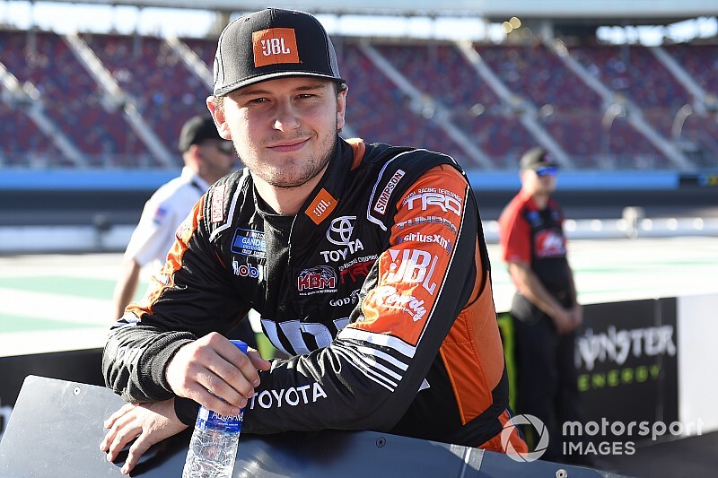 Todd Gilliland returns to NASCAR Trucks in 2020 with new team