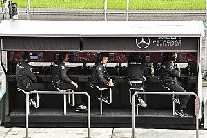 Wolff propose de diffuser les échanges radio internes