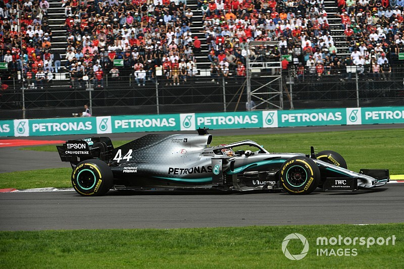 Mercedes achava 'quase impossível' pneus de Hamilton durarem tanto