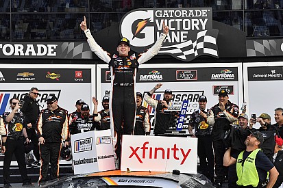 Noah Gragson earns first Xfinity Series win at Daytona