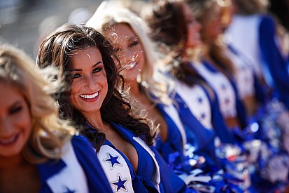 Fotogallery F1: le cheerleaders dei Cowboys in griglia ad Austin