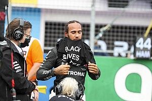 Hamilton, ırkçılık karşıtı etkinlik konusunda Grosjean'ı suçladı