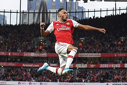 Aubameyang kolegą Norrisa