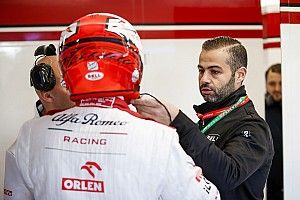 Il mio lavoro in F1: addetto ai caschi