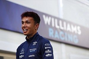 Resmi: Alex Albon Perpanjang Kontrak dengan Williams