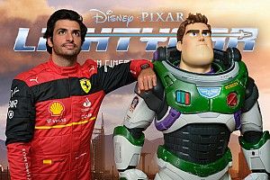 Leclerc e Sainz serão dubladores do filme Lightyear, sobre personagem de Toy Story