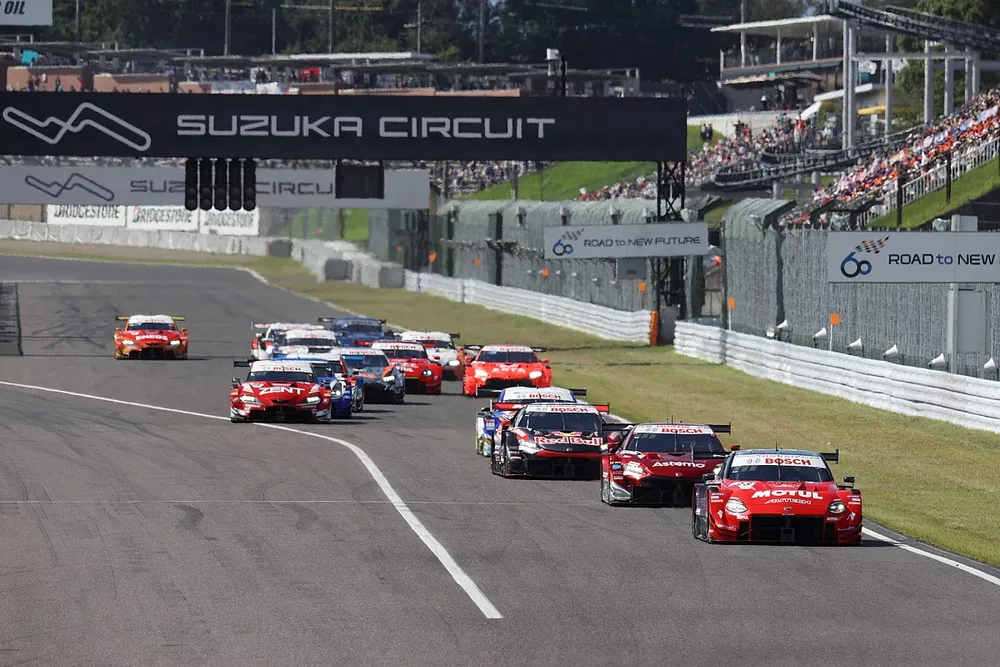 GT500 Start action